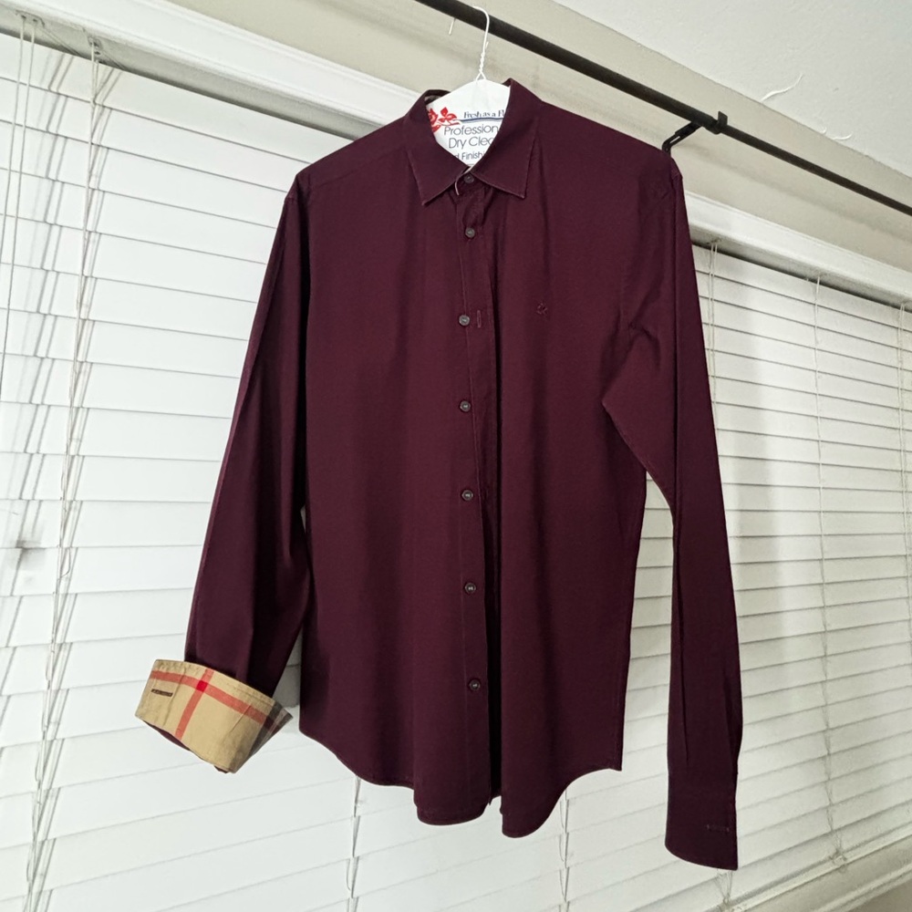 Burberry Men's Burgundy Casual Button Down Shirt